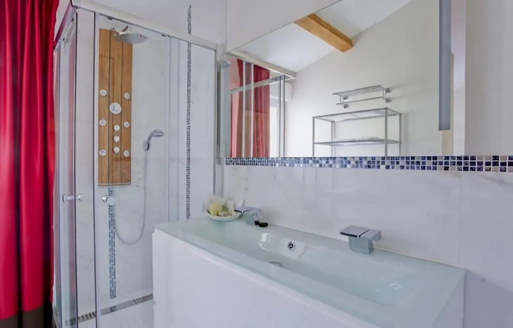 Residence Le 7Eme Art Cannes France