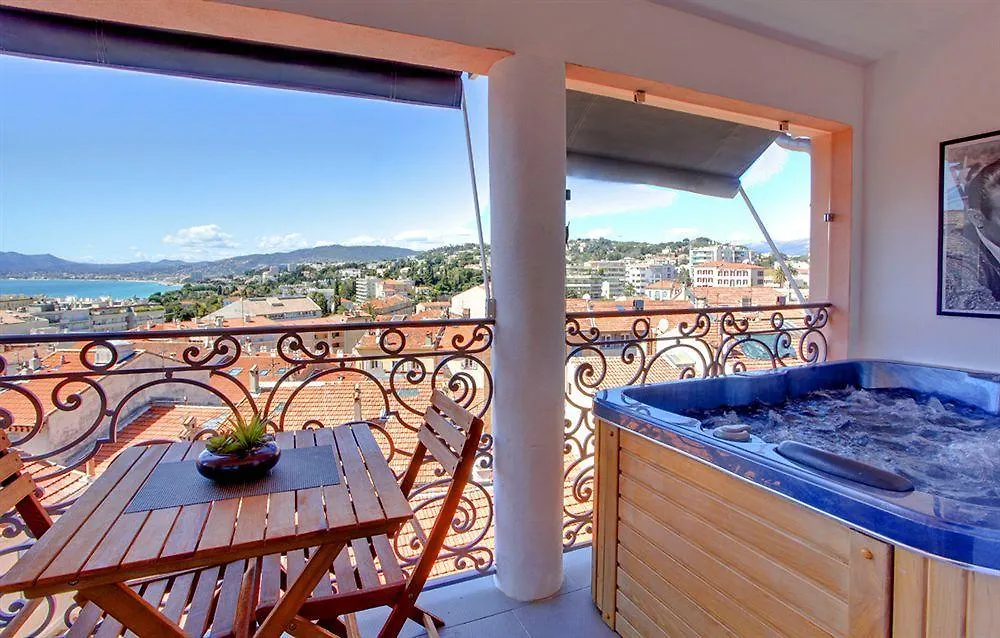 Residence Le 7Eme Art Cannes 4*,  France